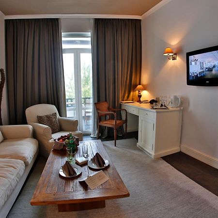 Hvd Boutique Hotel Oasis - Private Beach & Free Parking Golden Sands Bilik gambar